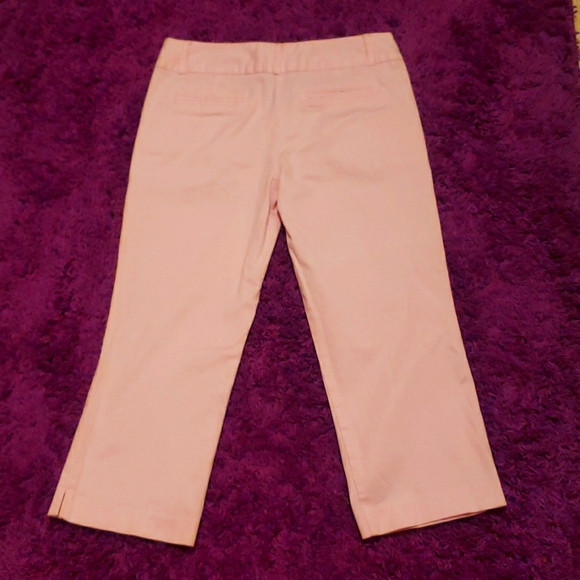 Tracy Evans Pink Capris - Picture 2 of 3